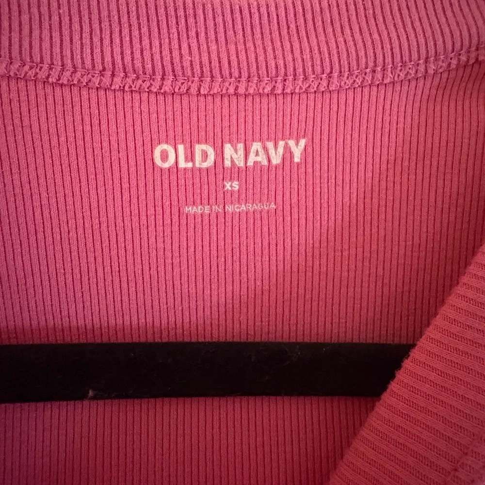 Old Navy Pink Short Sleeve Tee - Picture 3 of 3